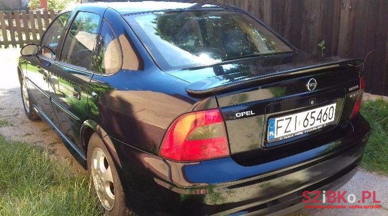 2001' Opel Vectra photo #2