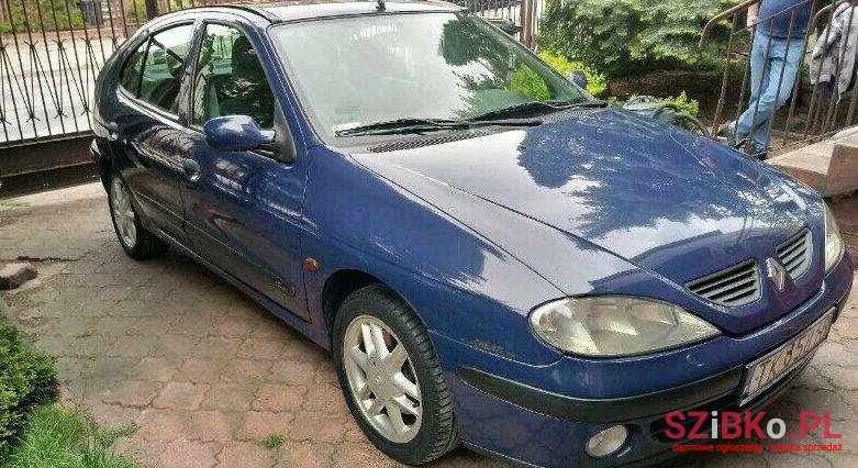 2002' Renault Megane photo #1