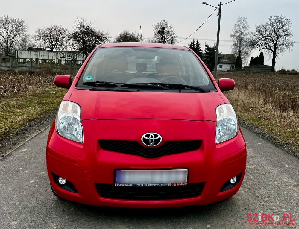 2009' Toyota Yaris 1.33 Vvt-I Cool photo #2