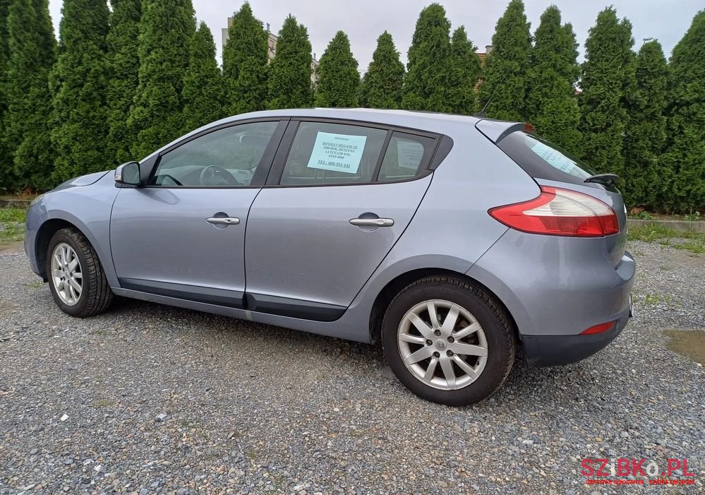 2009' Renault Megane photo #1