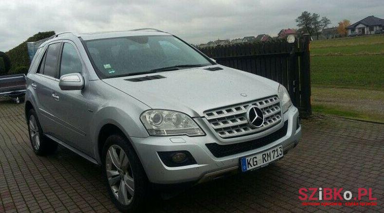 2009' Mercedes-Benz Klasa Ml photo #1