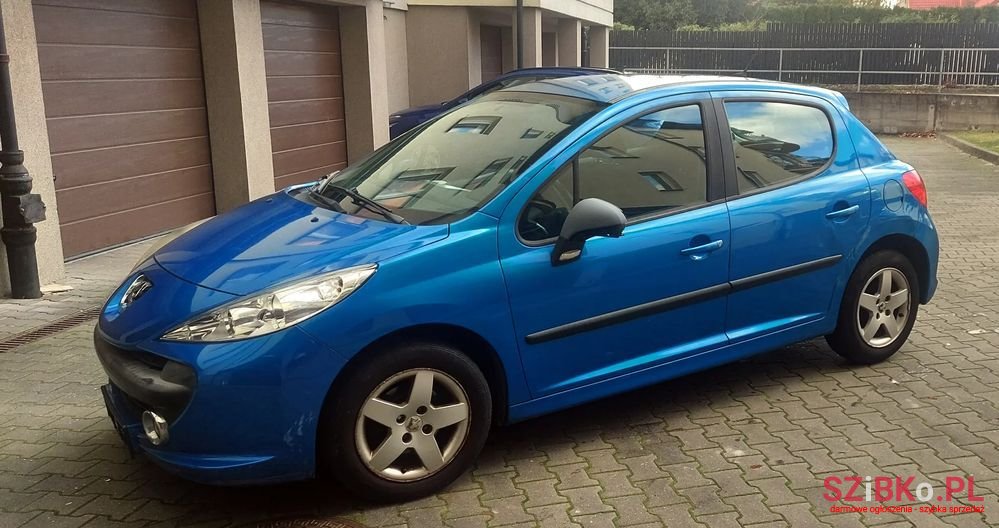 2008' Peugeot 207 1.4 16V Sporty photo #6