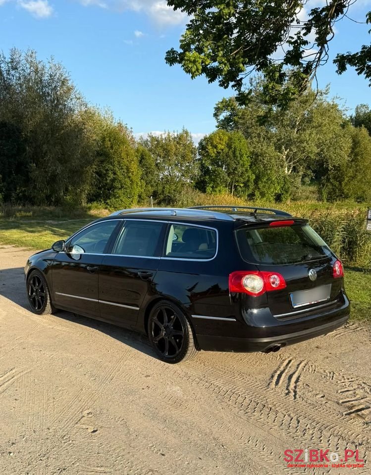 2006' Volkswagen Passat photo #3