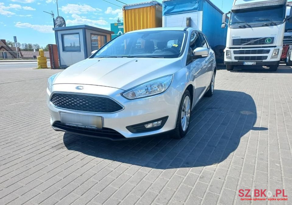 2016' Ford Focus photo #1