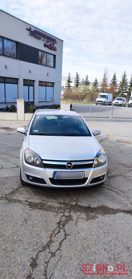2004' Opel Astra photo #4