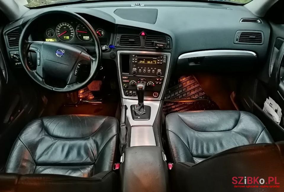 2006' Volvo V70 photo #4