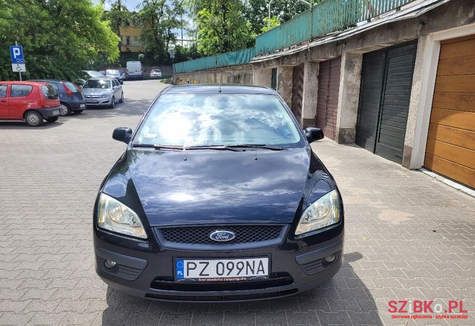 2006' Ford Focus photo #1