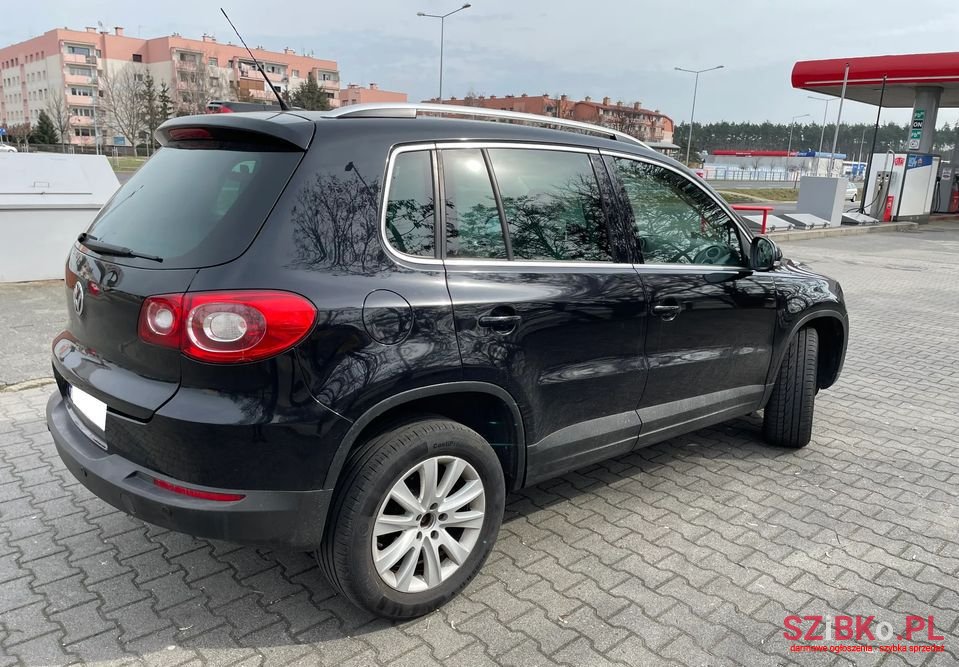 2008' Volkswagen Tiguan photo #4