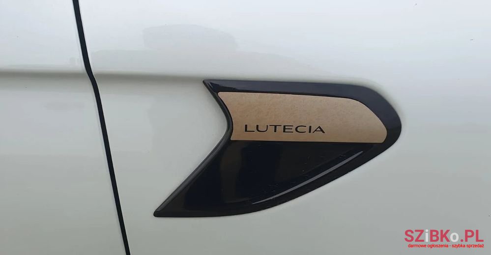 2022' Renault Clio photo #6