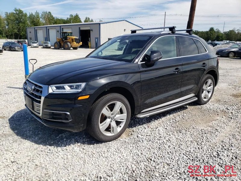 2019' Audi Q5 S Tronic photo #1