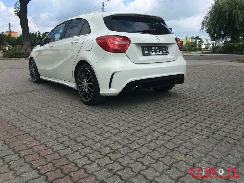 2013' Mercedes-Benz Klasa A photo #1