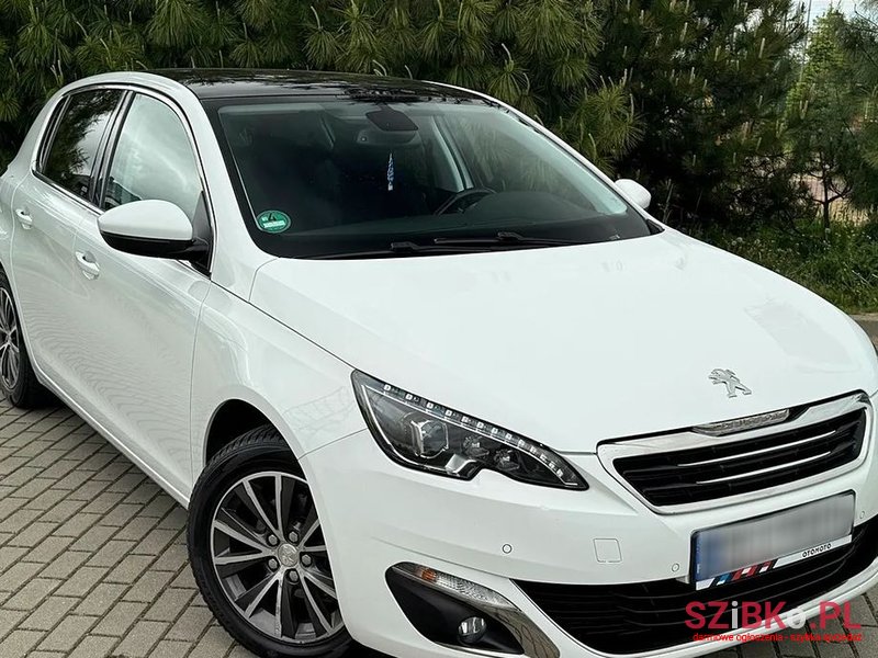 2016' Peugeot 308 photo #1