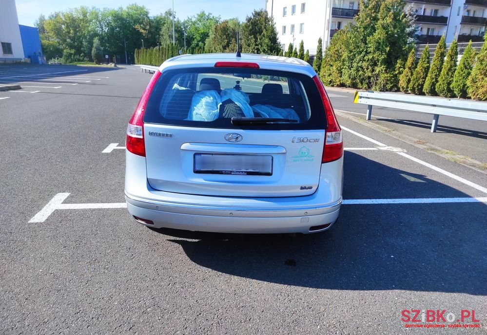 2011' Hyundai i30 I30Cw photo #5