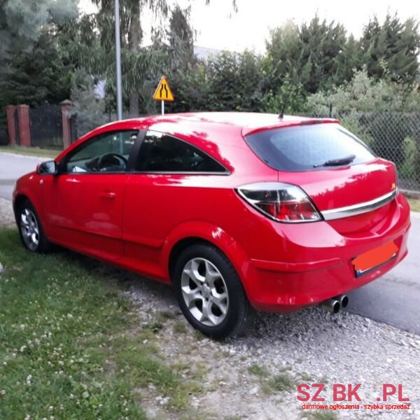 2005' Opel Astra photo #3
