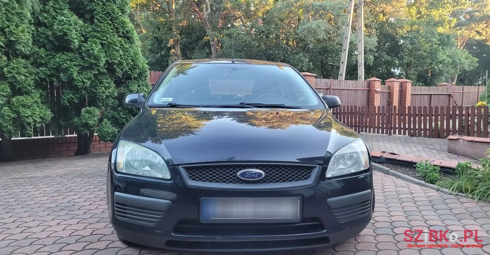 2006' Ford Focus photo #2