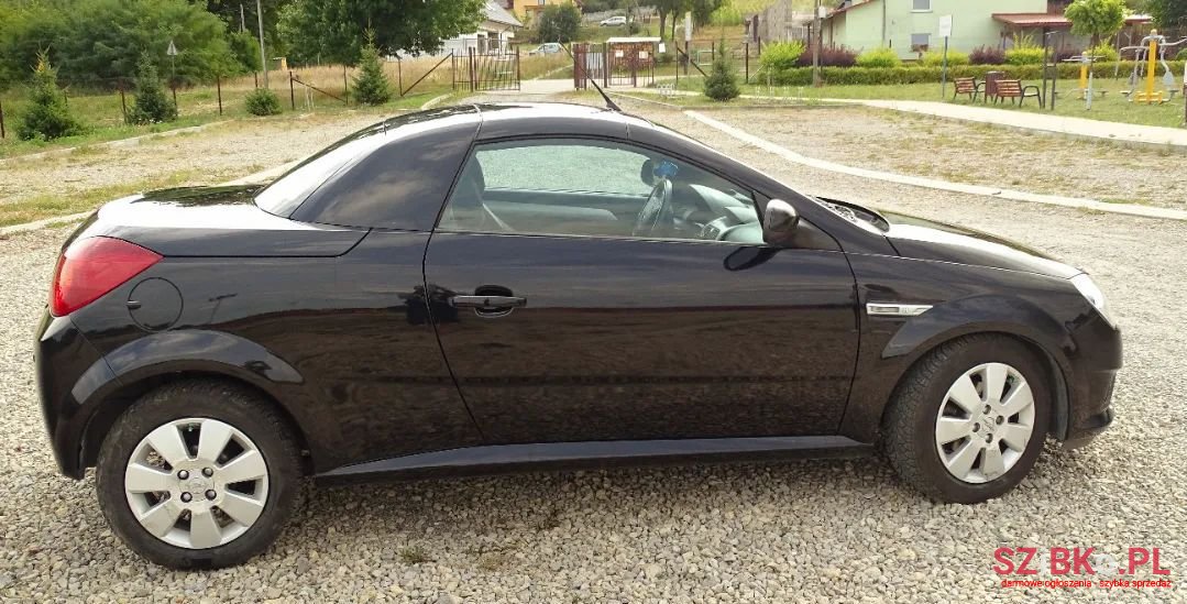 2005' Opel Tigra photo #3