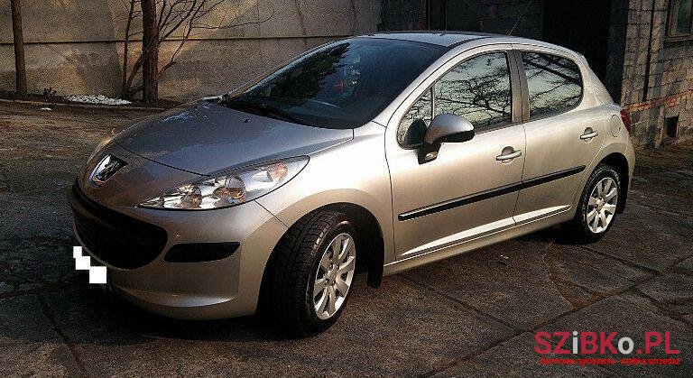 2007' Peugeot 207 photo #1