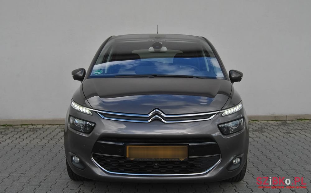 2016' Citroen C4 Picasso photo #4
