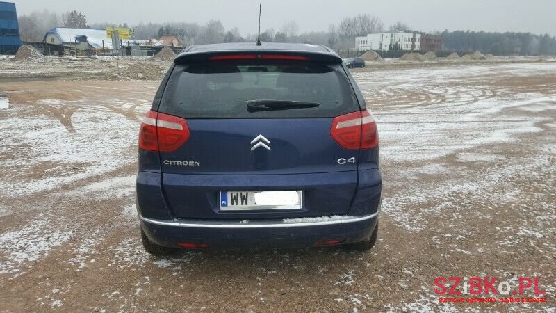 2007' Citroen C4 Picasso photo #4
