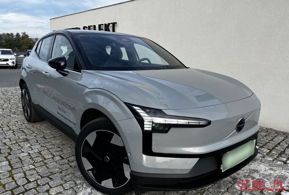 2023' Volvo Ex30 photo #2