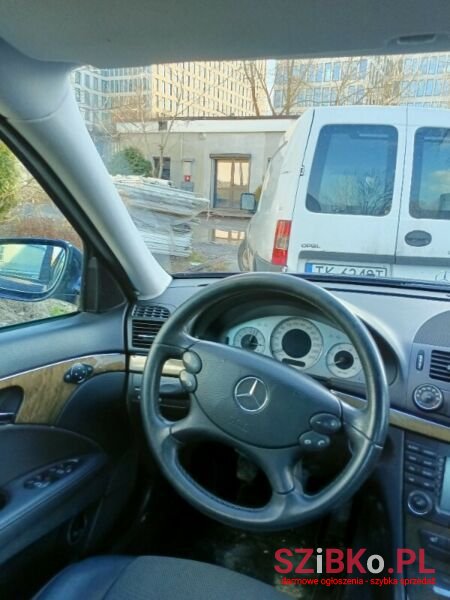 2007' Mercedes-Benz Klasa E photo #6