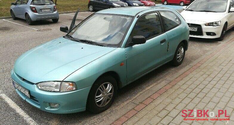 1996' Mitsubishi Colt photo #1