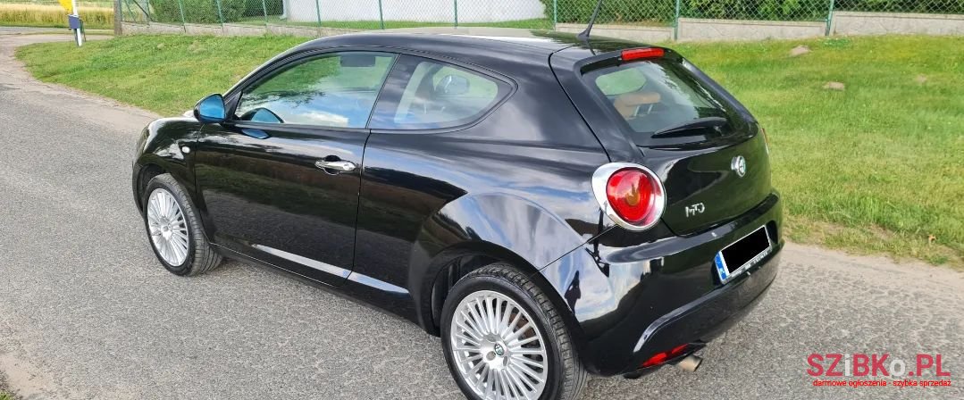 2013' Alfa Romeo MiTo photo #2