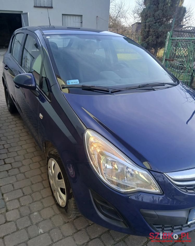 2013' Opel Corsa 1.3 Cdti Enjoy photo #1
