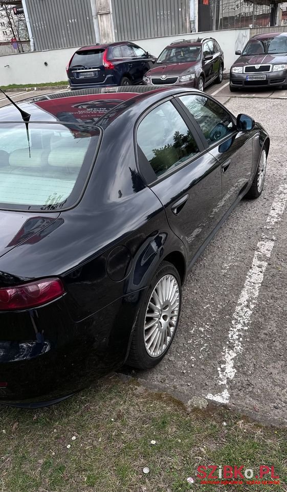 2007' Alfa Romeo 159 photo #6