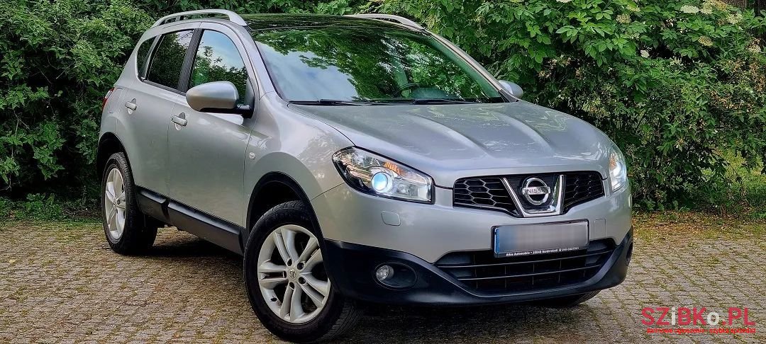 2010' Nissan Qashqai photo #1