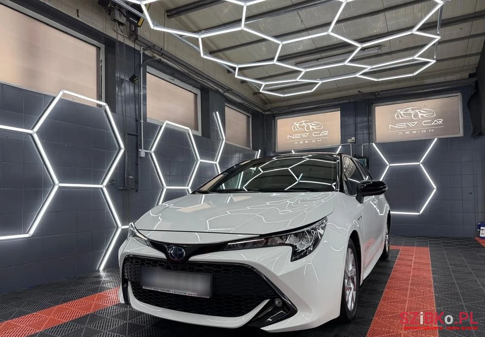 2019' Toyota Corolla 1.8 Business Edition photo #2