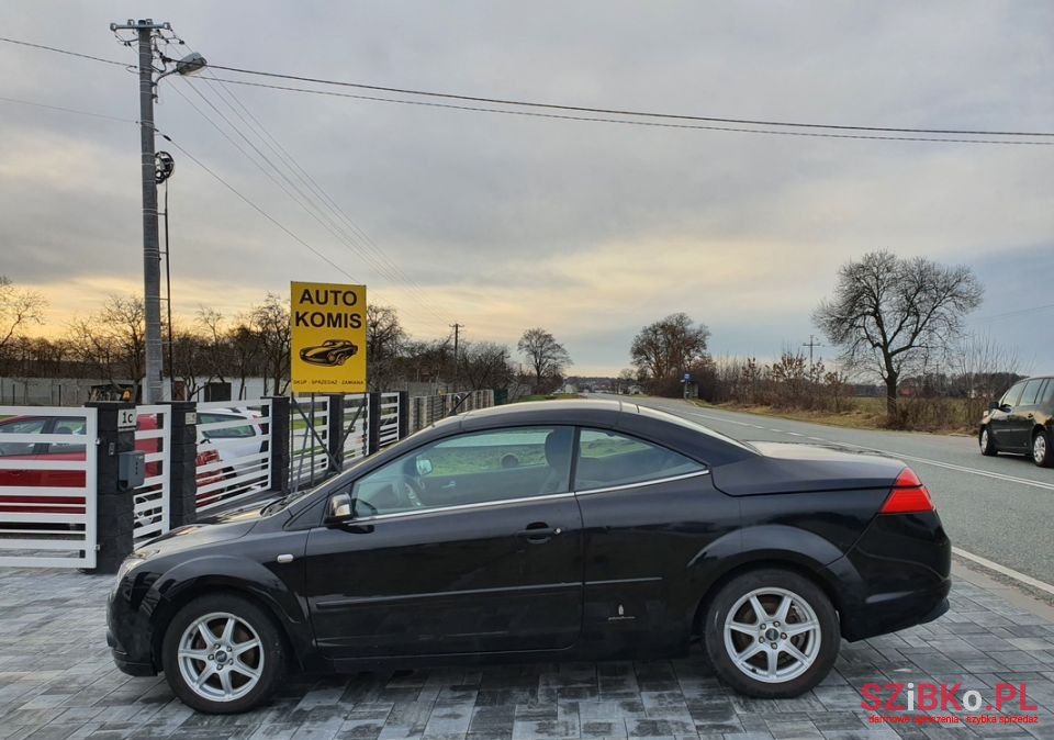 2008' Ford Focus photo #4