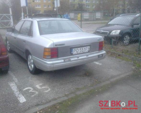 1990' Ford Scorpio photo #1