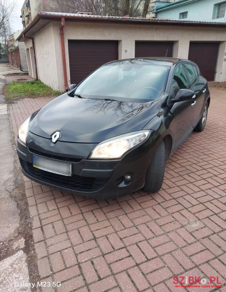 2009' Renault Megane photo #1