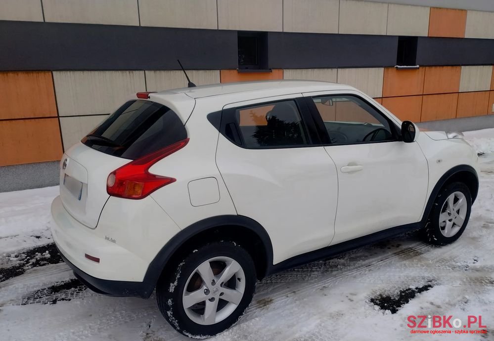 2014' Nissan Juke 1.6 Visia Plus photo #3
