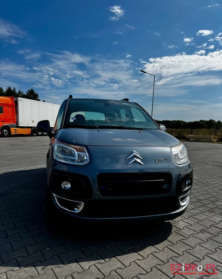 2009' Citroen C3 Picasso 1.6I Exclusive photo #1