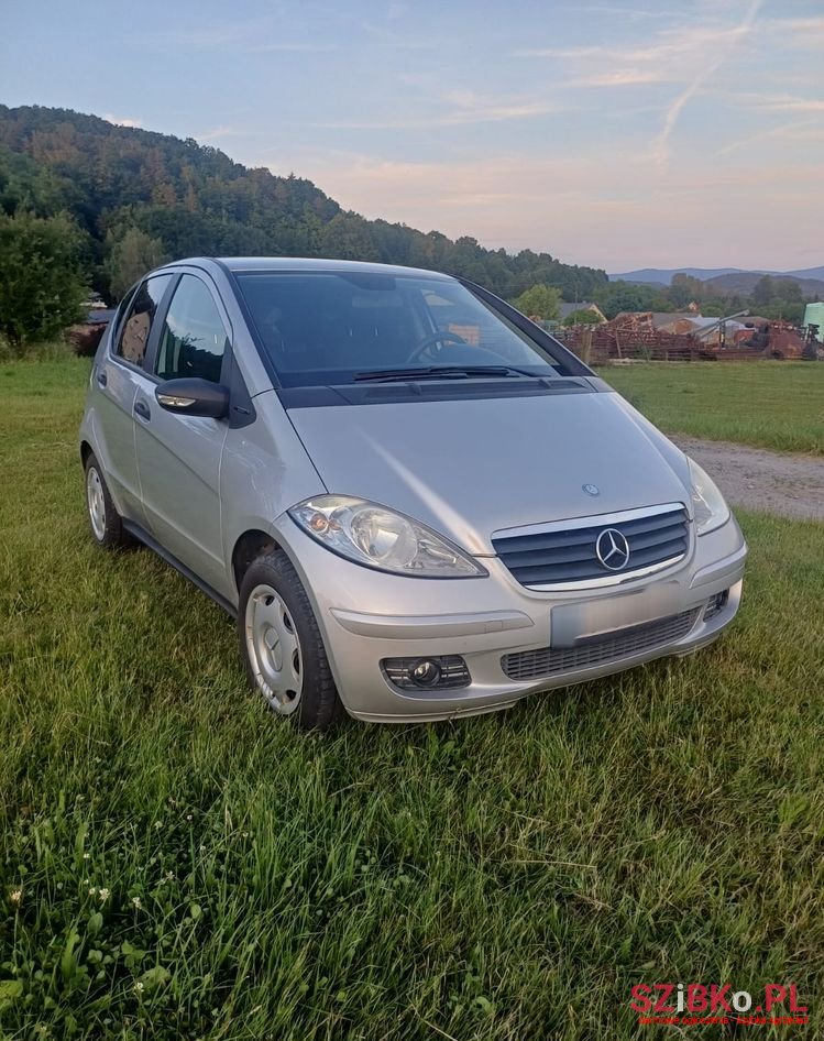 2004' Mercedes-Benz A-Class 150 Elegance photo #1