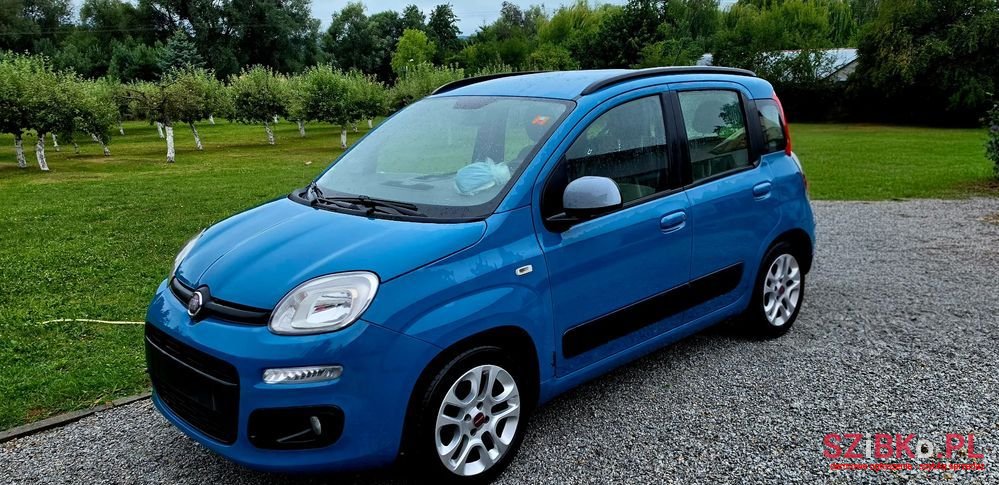 2012' Fiat Panda photo #1