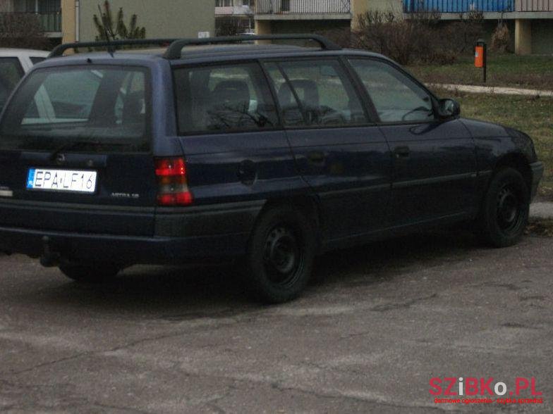 1996' Opel Astra photo #1