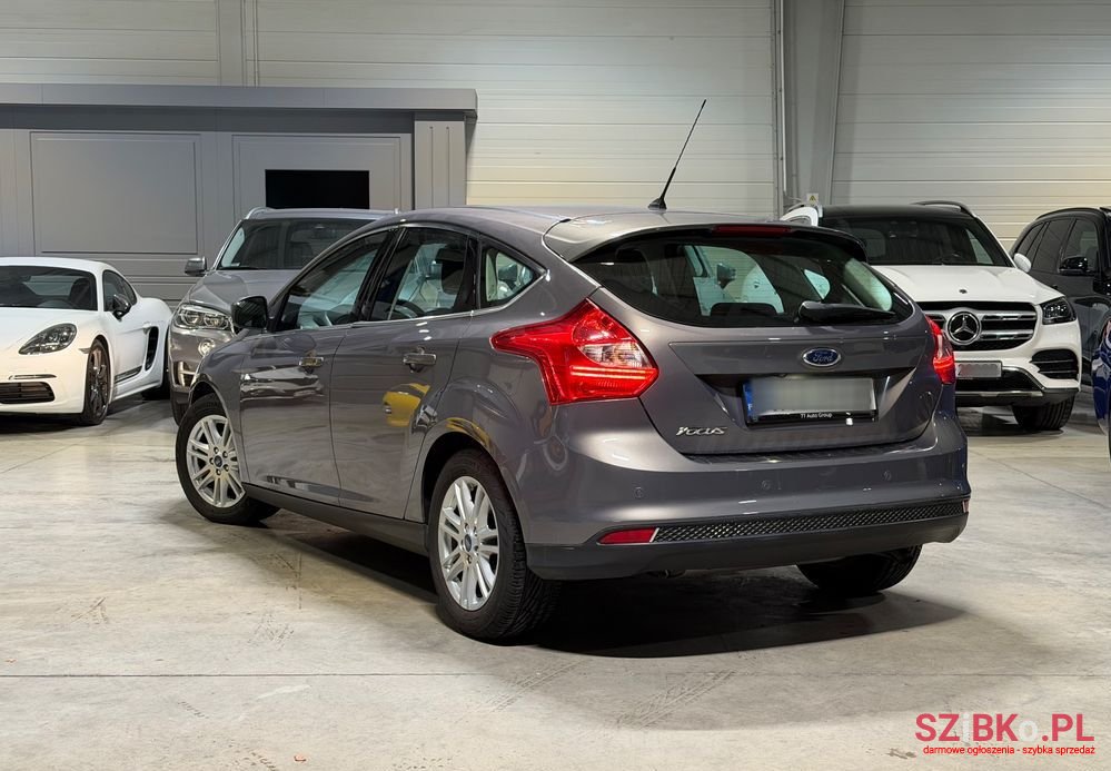 2014' Ford Focus 1.6 Titanium photo #2