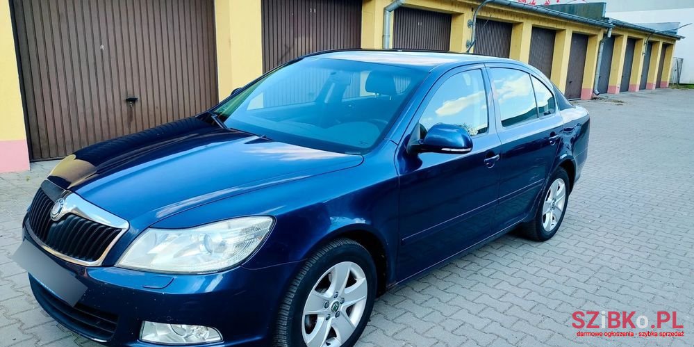 2009' Skoda Octavia 2.0 Tdi Ambiente photo #2