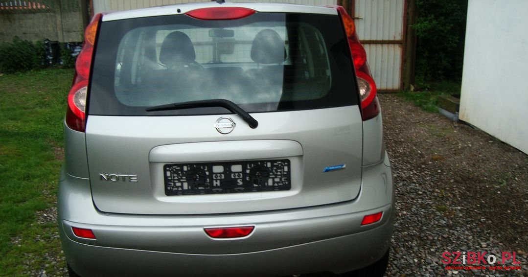 2010' Nissan Note photo #6