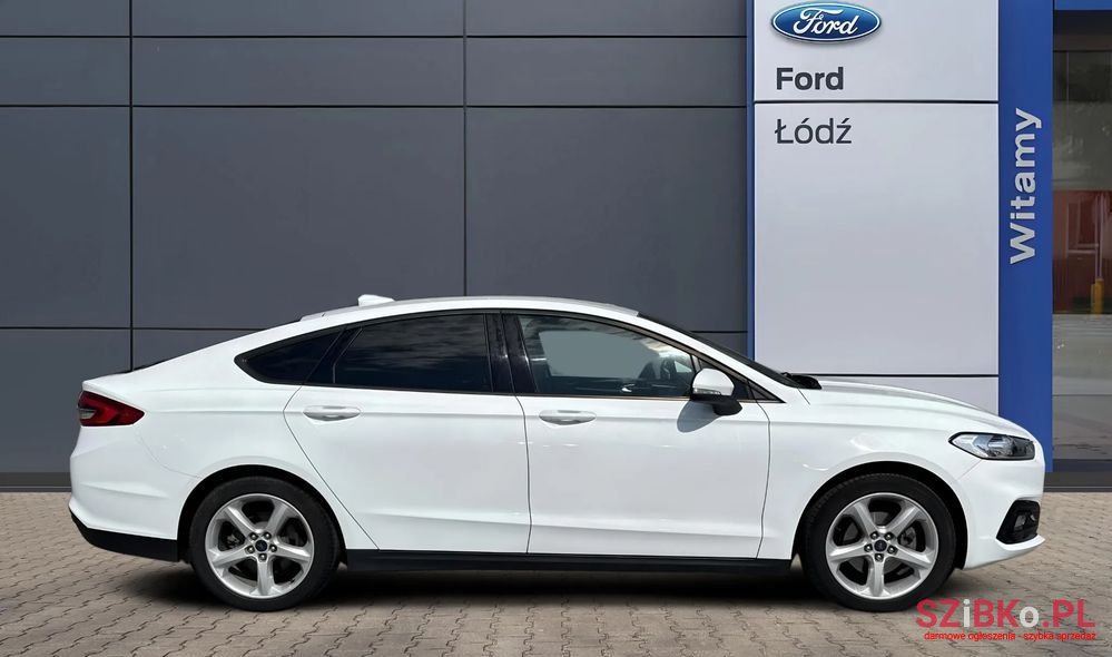 2020' Ford Mondeo 2.0 Ecoblue Trend photo #6