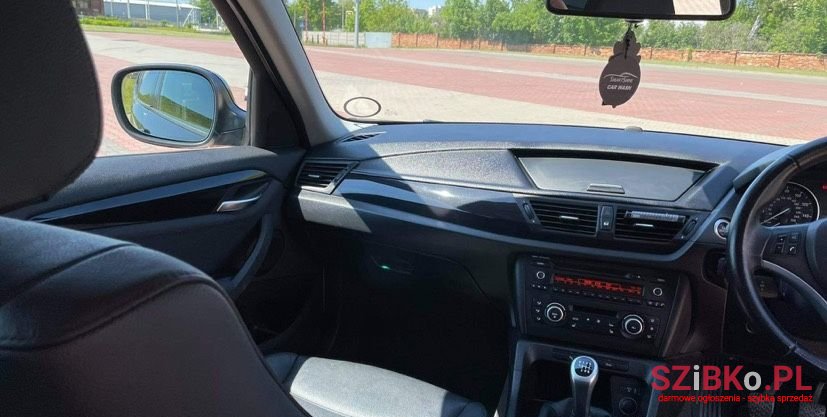 2011' BMW X1 photo #6