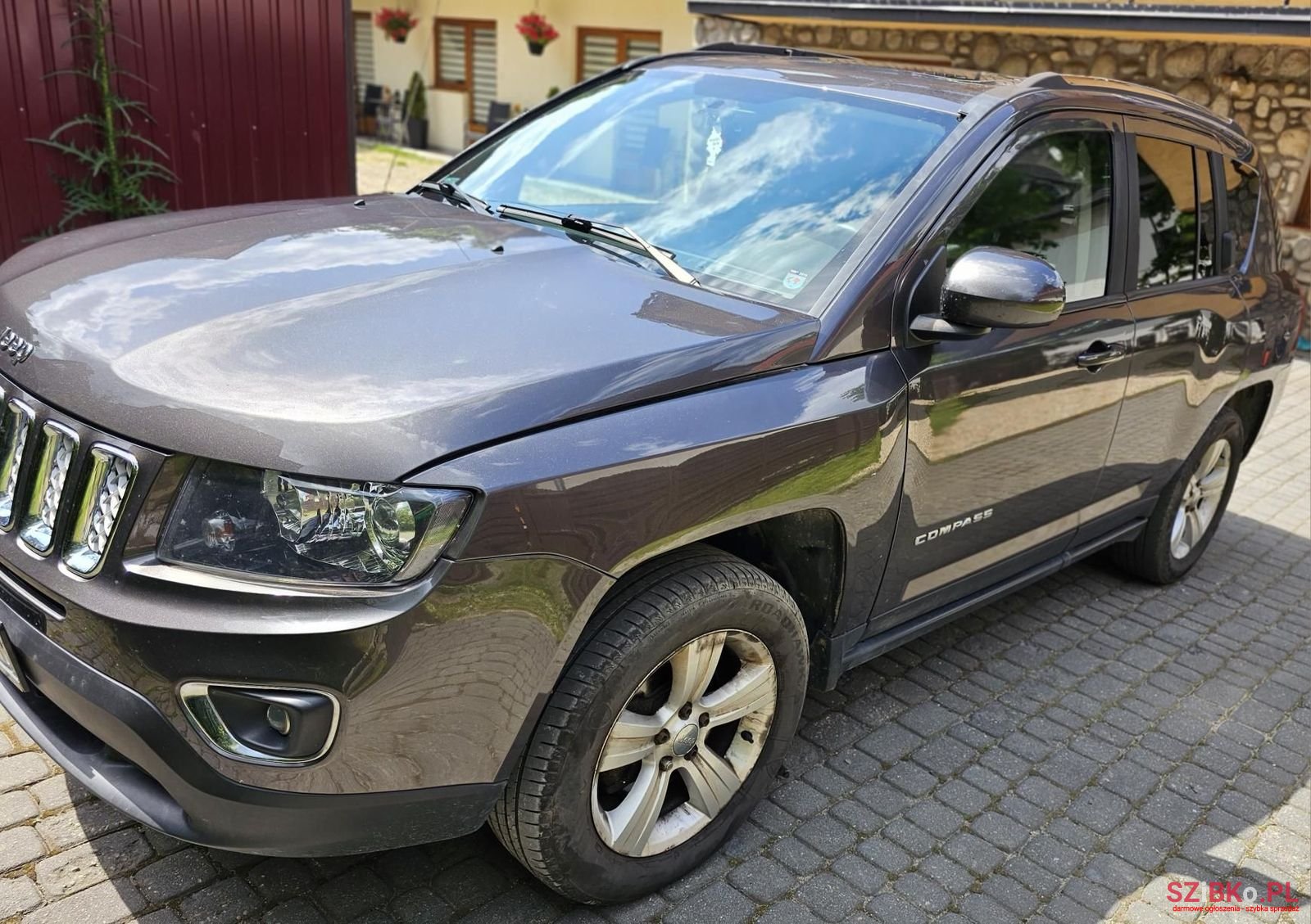 2015' Jeep Compass photo #3