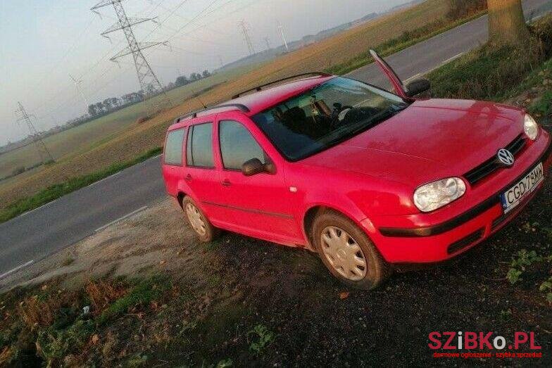 2000' Volkswagen Golf photo #1