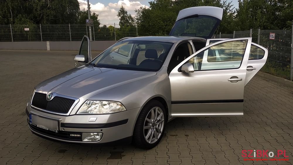 2006' Skoda Octavia 2.0 Tdi Elegance photo #6