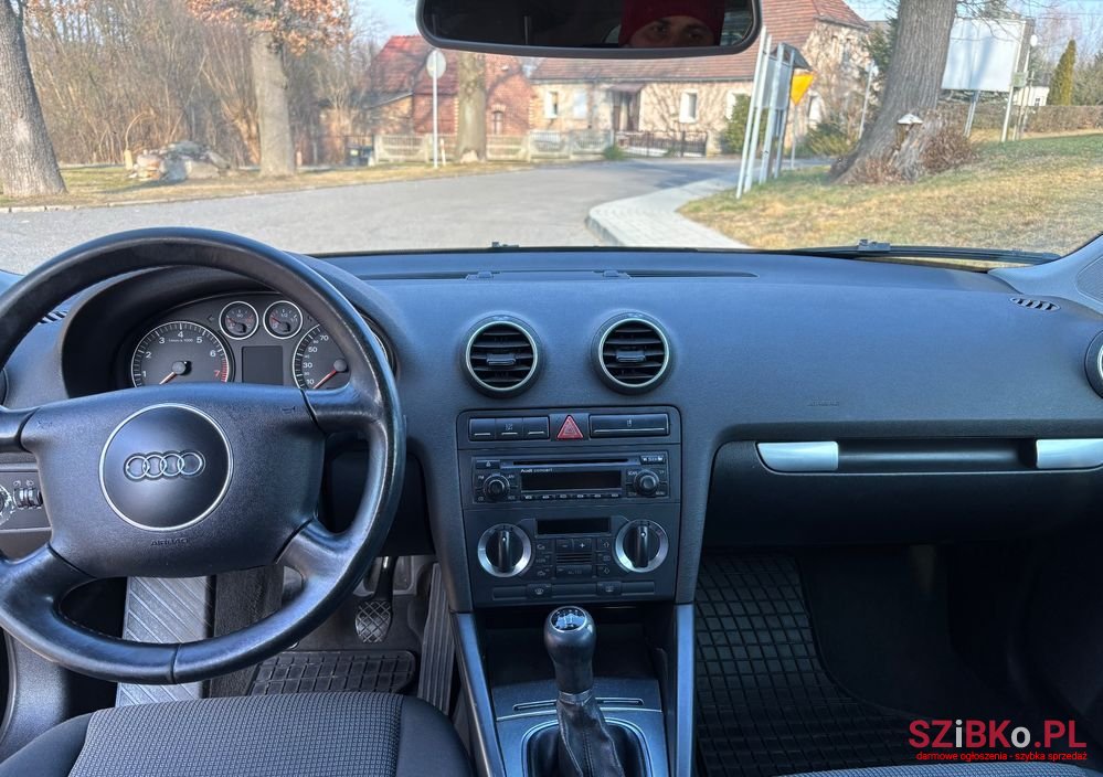2004' Audi A3 1.6 Ambition photo #5
