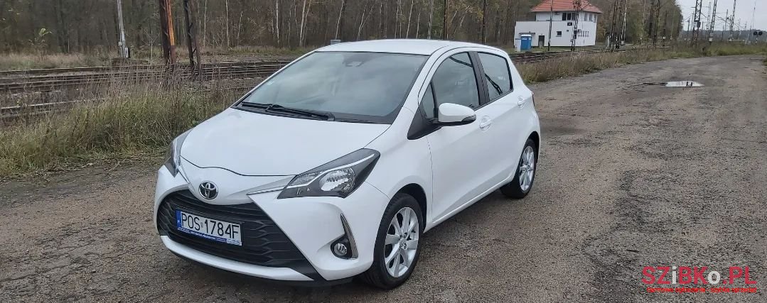 2018' Toyota Yaris photo #1