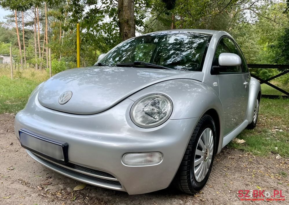 2000' Volkswagen Beetle photo #1